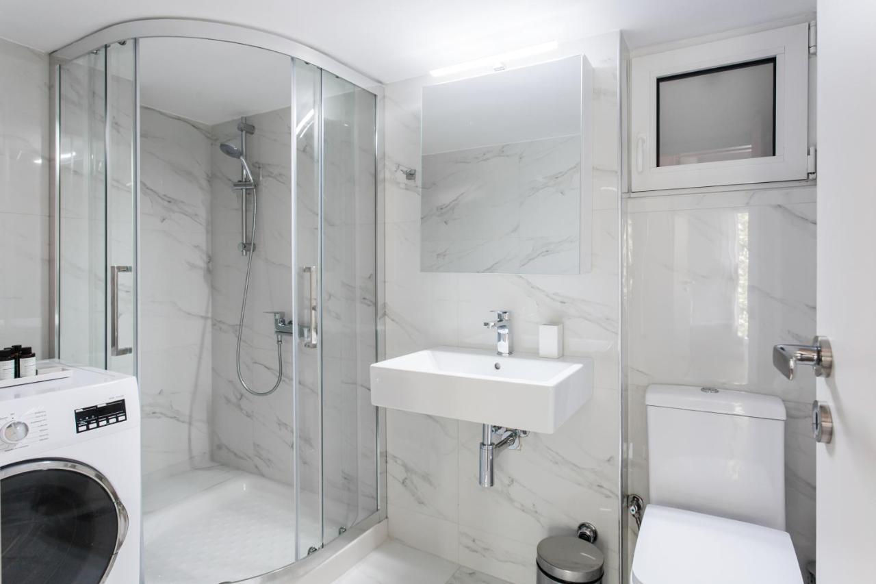 Absolute 2Br Apartment Near Emst Museum By Upstreet Atene Esterno foto